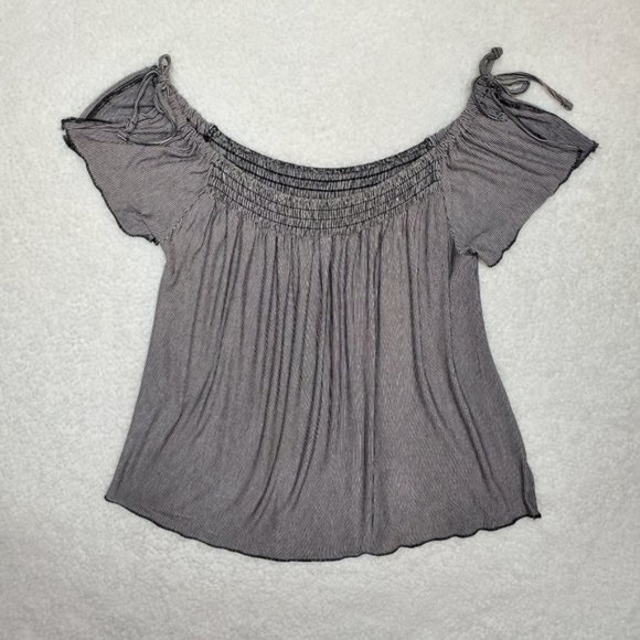 American Eagle Outfitters Tops - American Eagle Soft & Sexy T Off the Shoulder